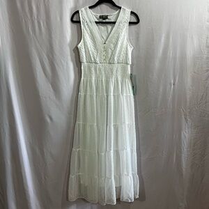 Elegant White Boho Sleeveless Maxi Dress V-Neck Tiered Long Dress Size PL NWT